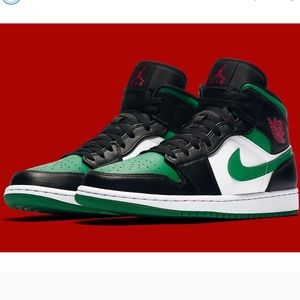 Nike Air Jordan 1 Mid Sneakers